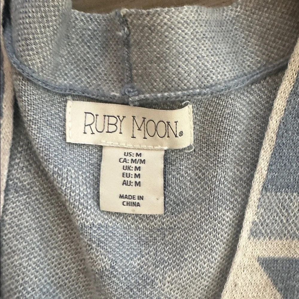 NWT Ruby Moon long Aztec print cardigan. Light weight cotton. Size Medium - Picture 5 of 6